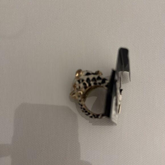 Express Dragon Ring Womens 7 Cow Print - Picture 3 of 3